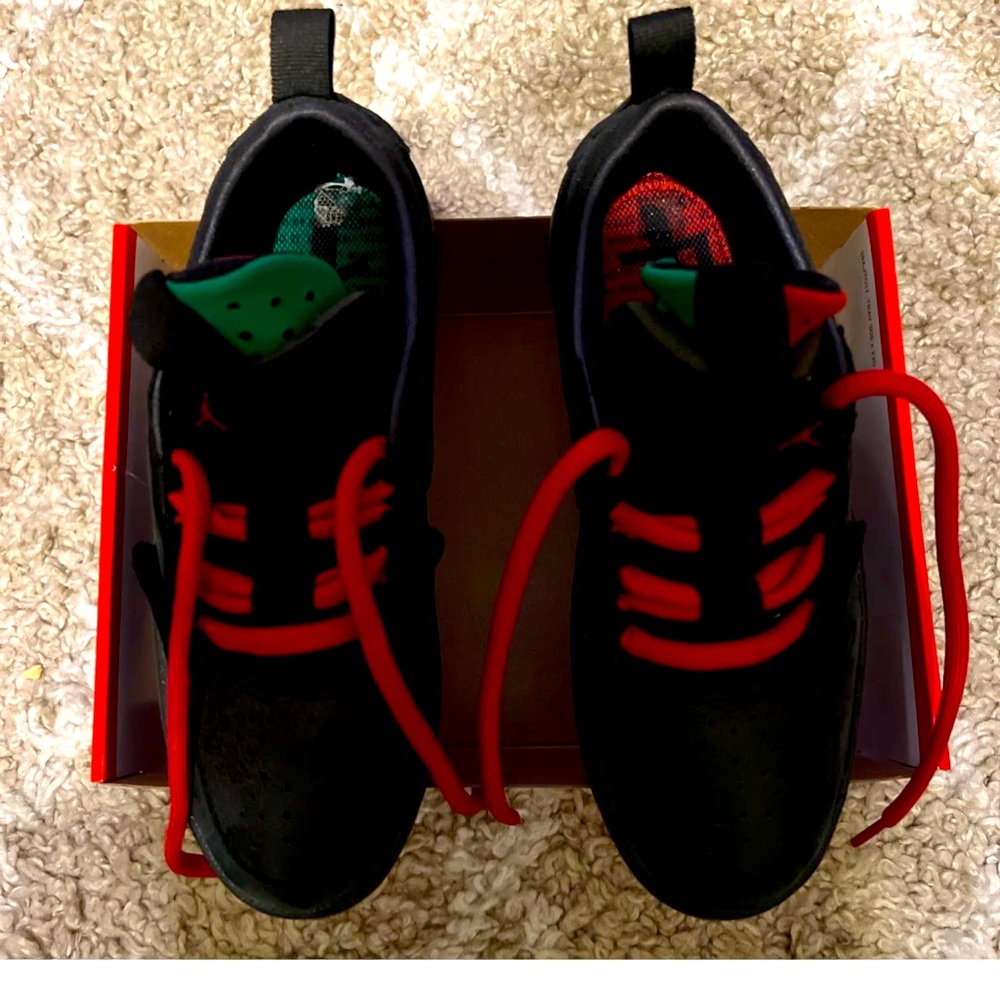 Jordan Low React Fearless 
Men’s Size 8
Worn once